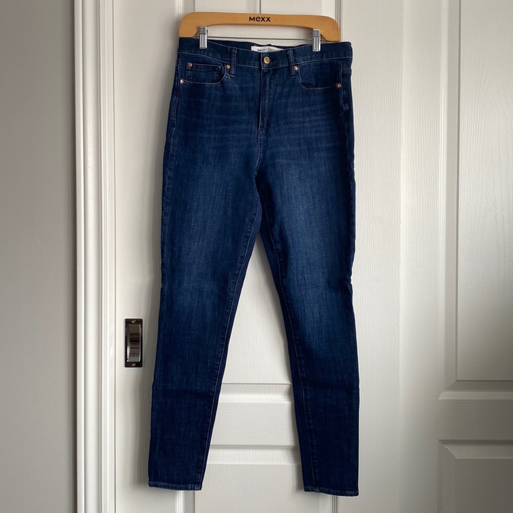 GAP - 31L, True Skinny, Super High Rise, Dark Blue Denim Jeans